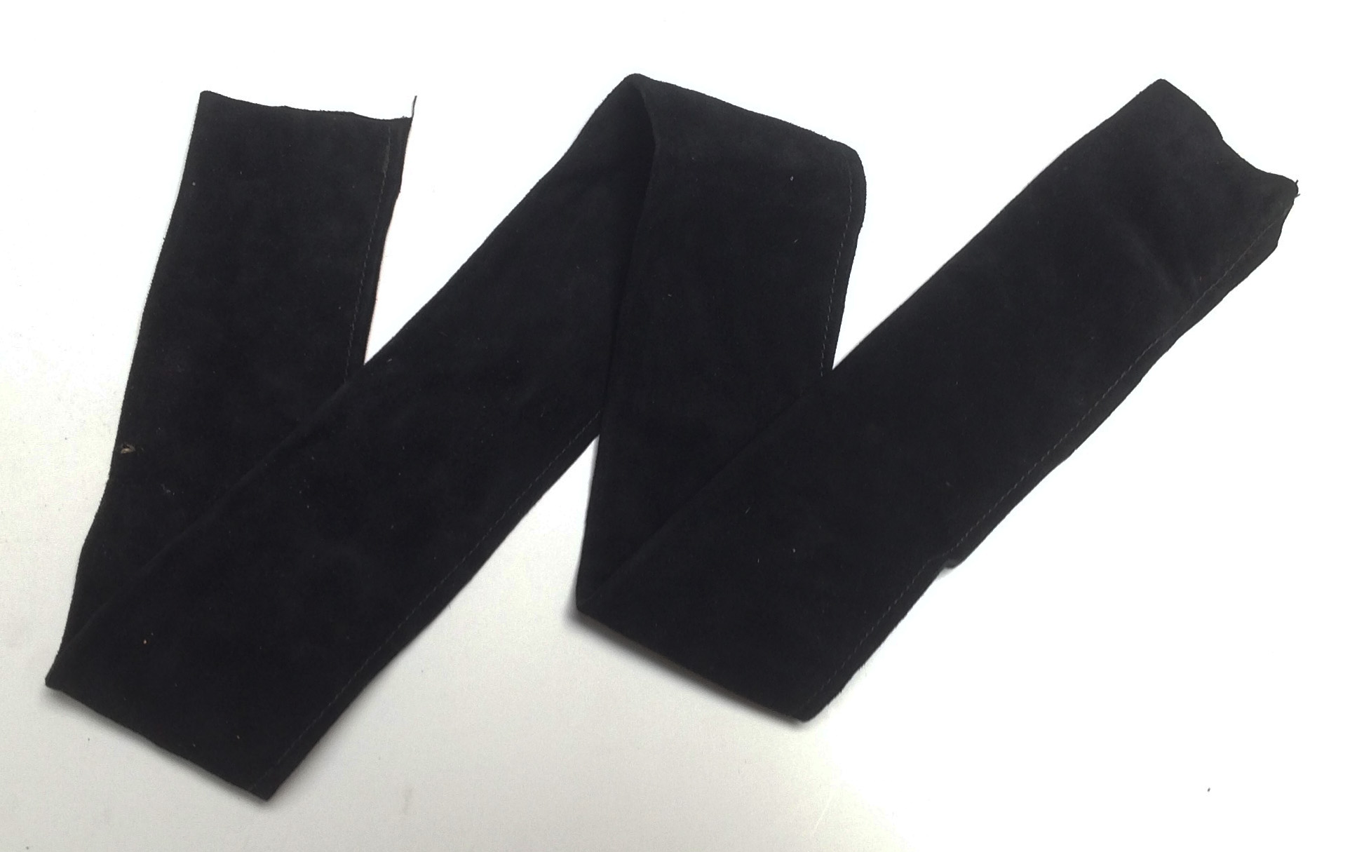3.25in Wide - Towline Sleeve. Suede leather34in
